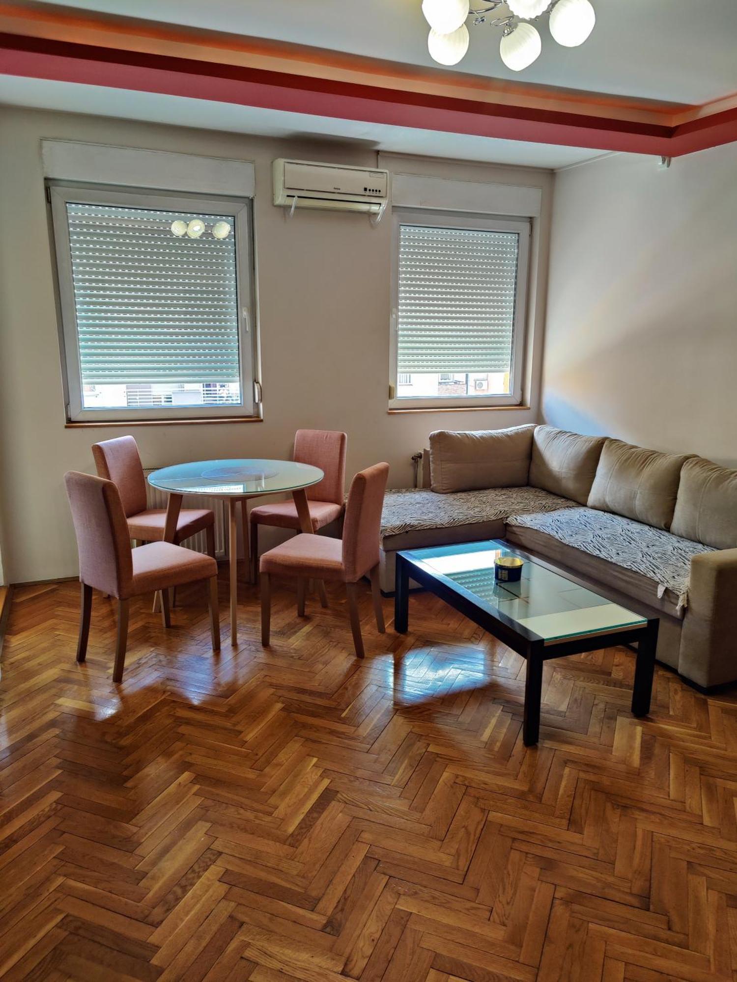 Maja Apartment Нови Сад Екстериор снимка